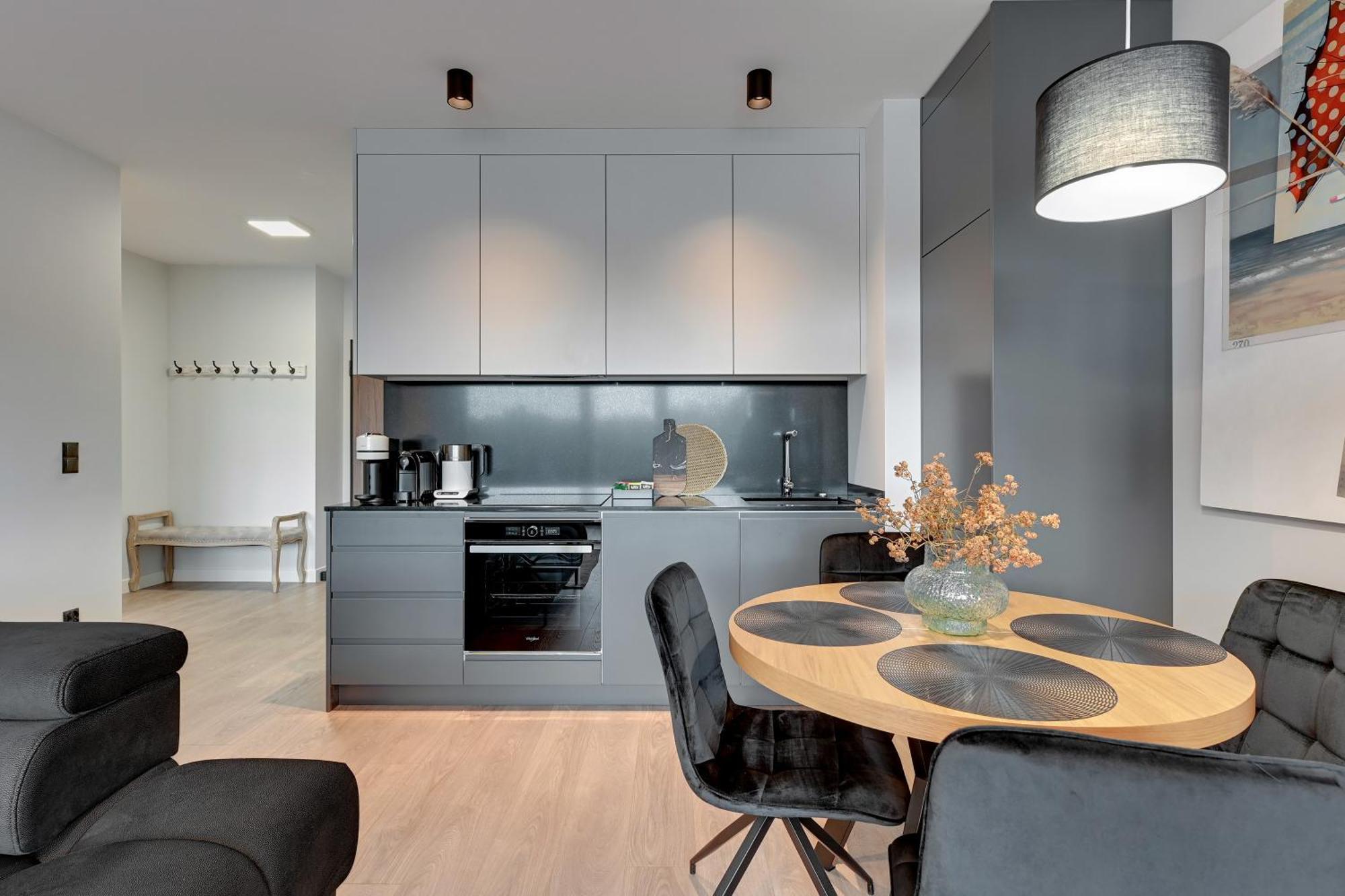 Scala Apartments City Center & Parking By Downtown Apartments Гданьск Экстерьер фото