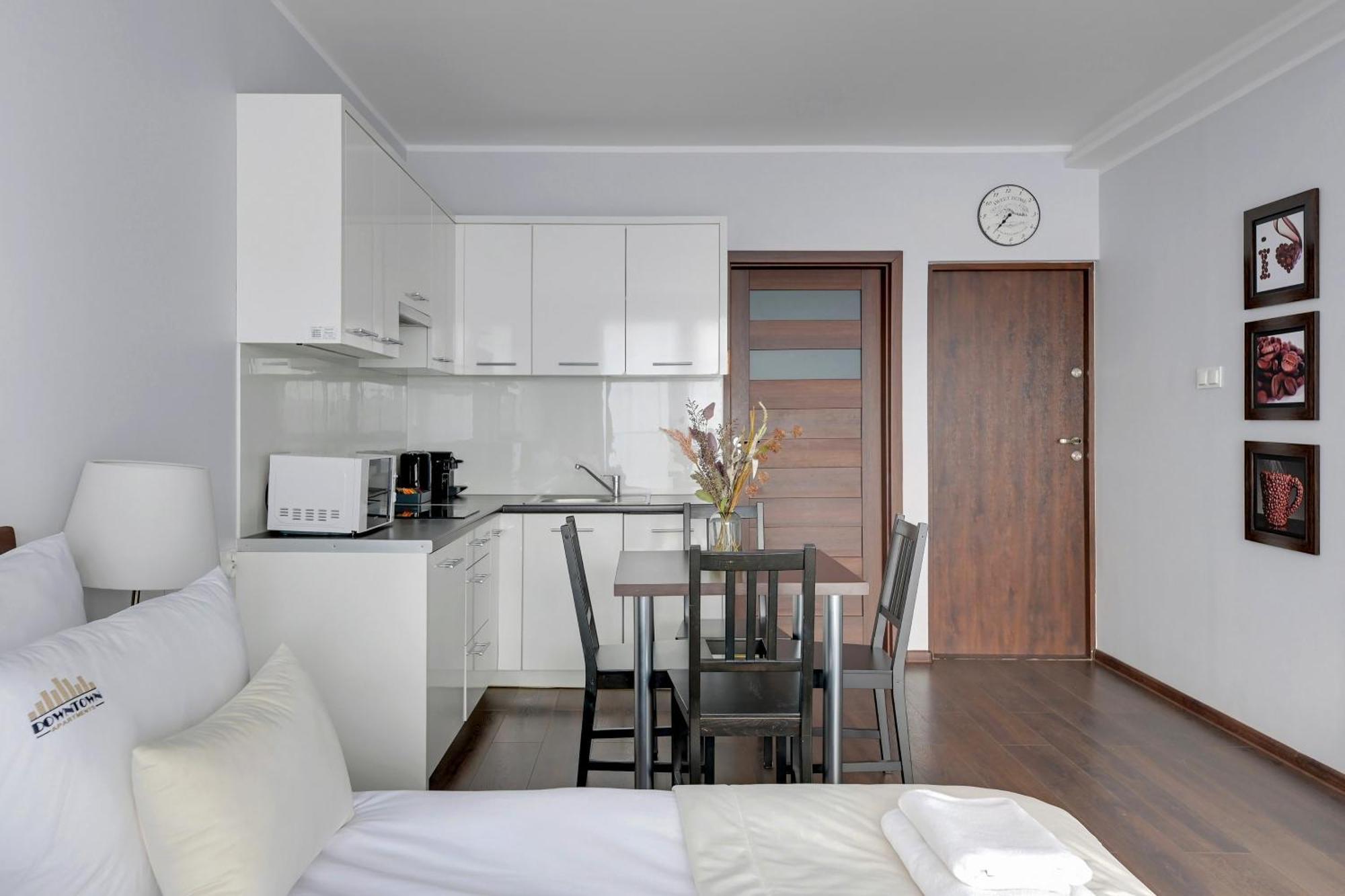 Scala Apartments City Center & Parking By Downtown Apartments Гданьск Номер фото