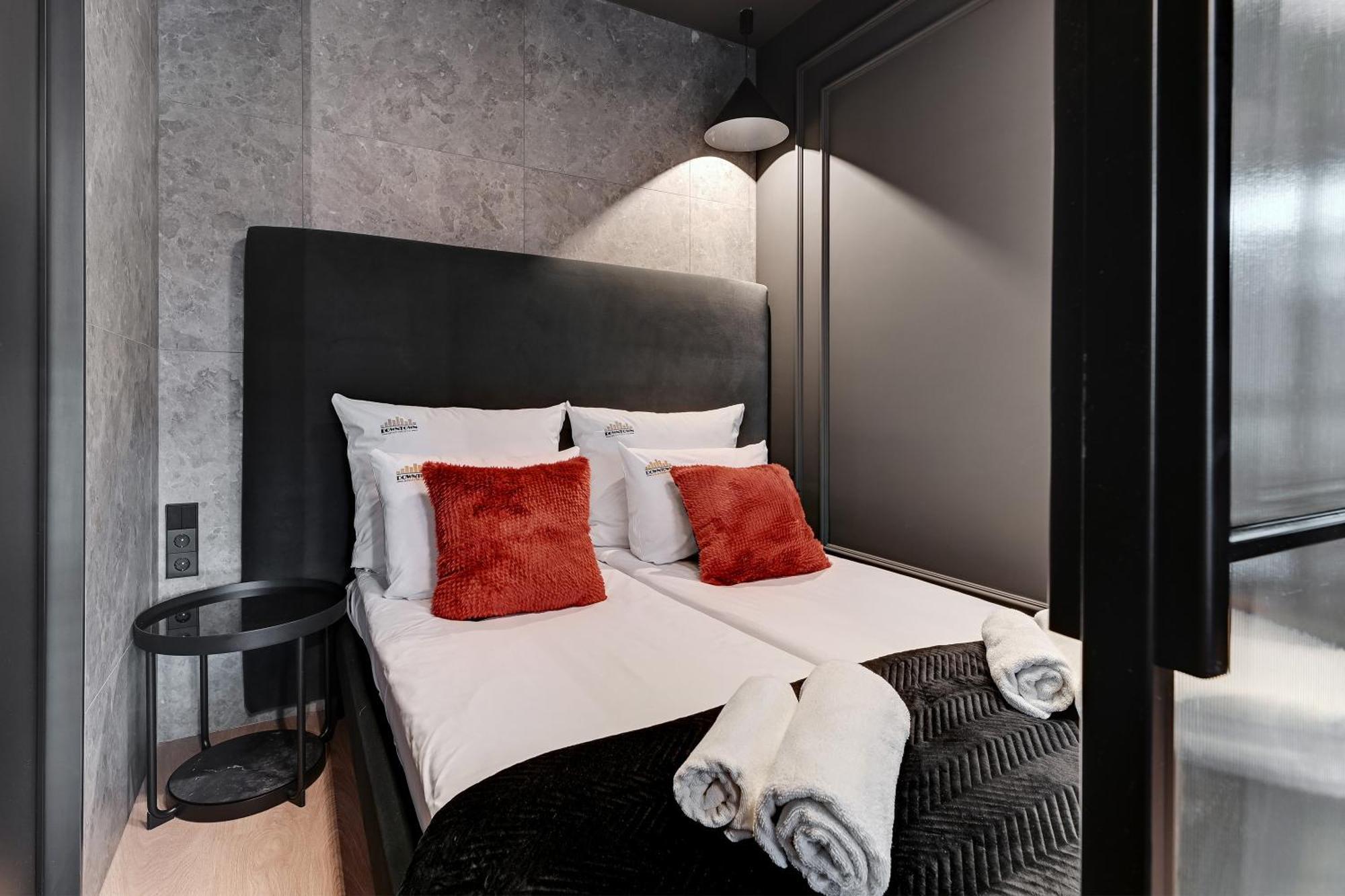 Scala Apartments City Center & Parking By Downtown Apartments Гданьск Номер фото